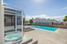 Villa en Caleta de Fuste - Villa Lobos con Piscina Privada - HomeForGuest